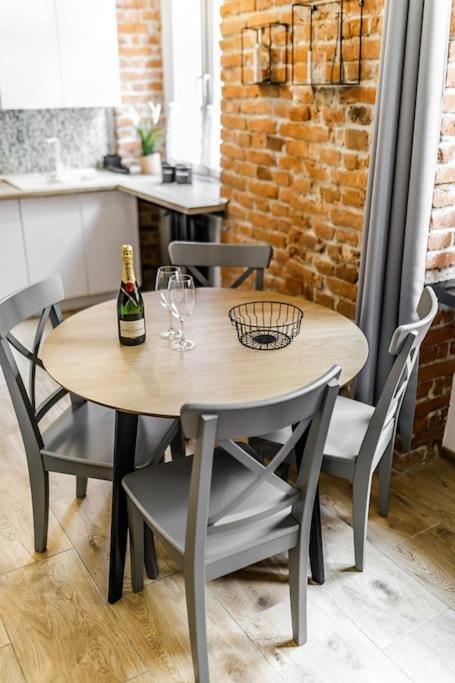 Apartmán Rzeznicza 24 Vratislav Exteriér fotografie